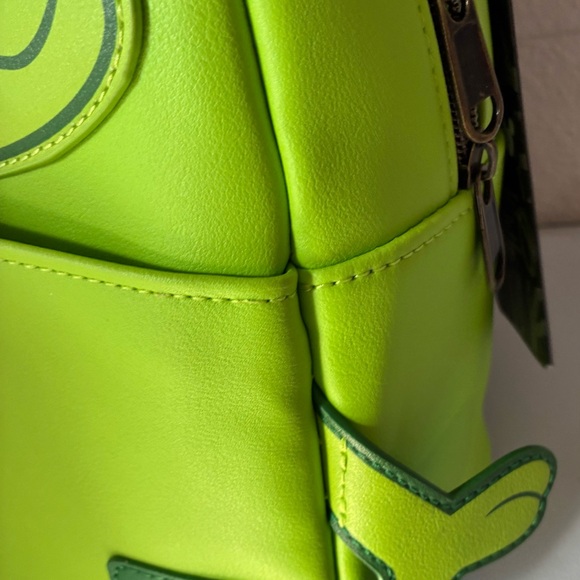 Loungefly Rapunzel frog mini backpack - Picture 3 of 7